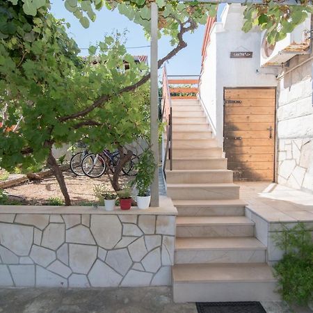Apartments Natasa Supetar Εξωτερικό φωτογραφία